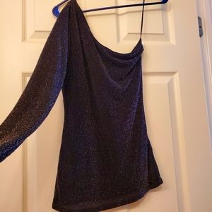 Guess one shoulder blouse